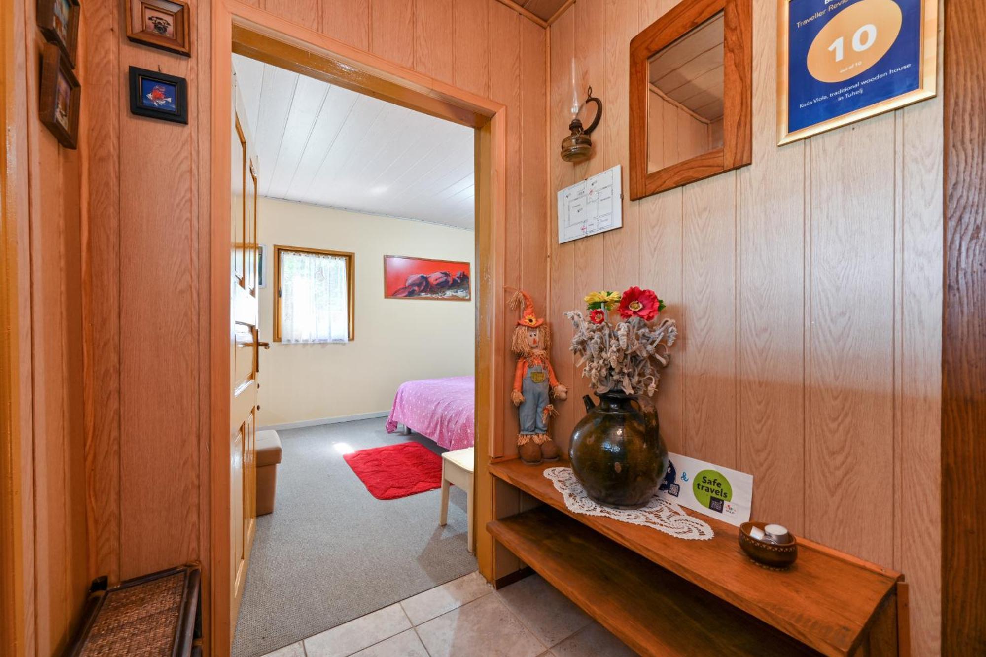 Kuca Viola, Traditional Wooden House In Tuhelj Esterno foto